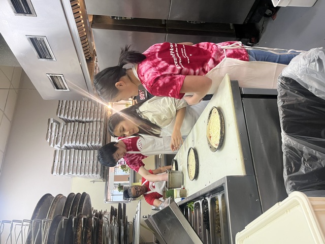 Students at Ciceros.